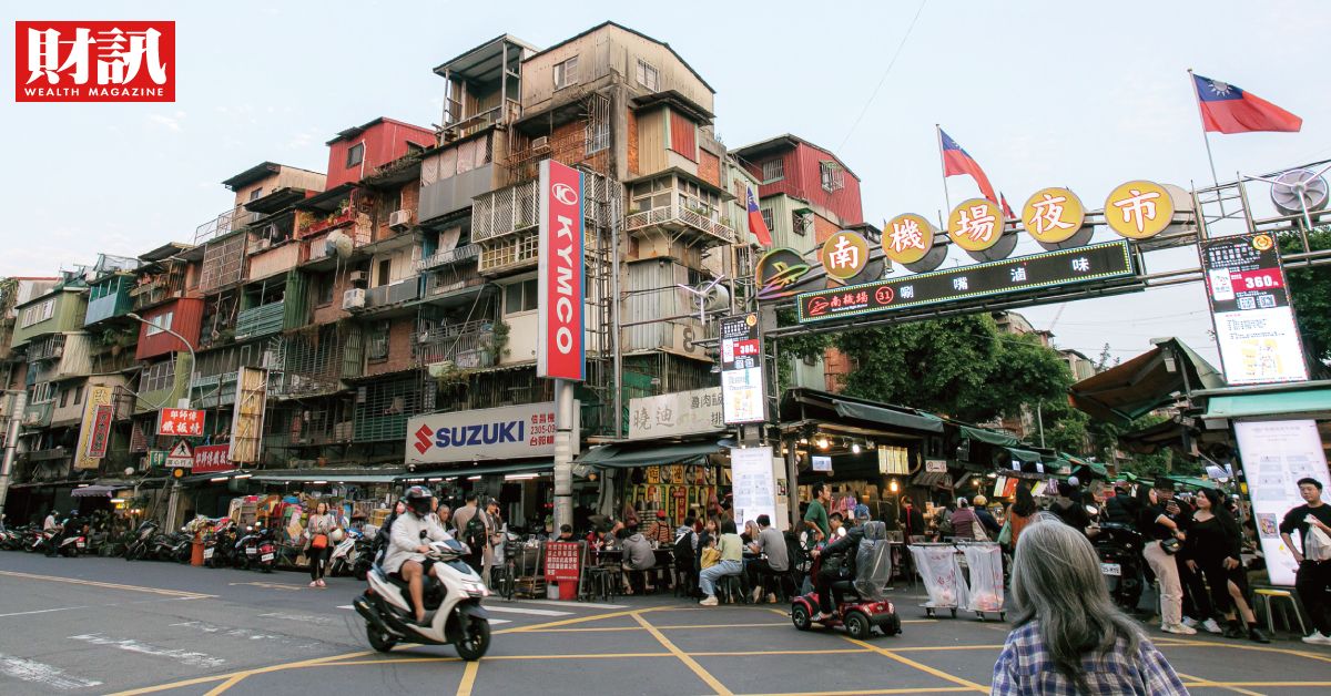 ▲過去由政府興建的各式住宅，多群聚在南萬華，面臨屋齡老舊及建物窳陋亟需重建的難題。