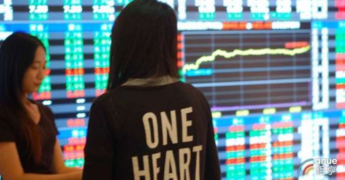 跟進巴菲特 買不起台積電還有7檔高「含積量」ETF