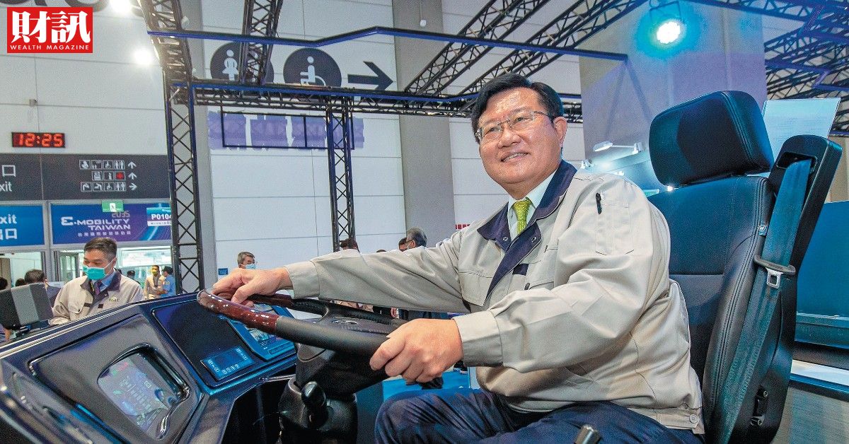 華德動能董事長蔡裕慶表示，未來要以整合軟硬體的生態系統模式服務全世界的客戶。